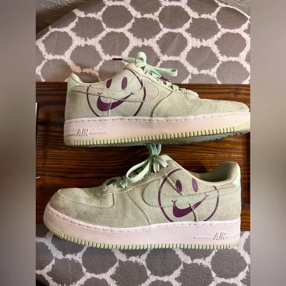 Nike Air Force 1 Low Have a Nike Day Sneakers collector rare EUC frosted spruce
